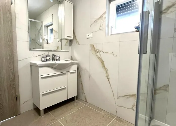 Panorama 特罗吉尔